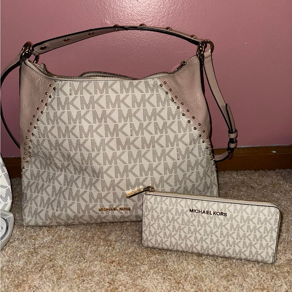 Mk Bag With Matching Wallet - image 1